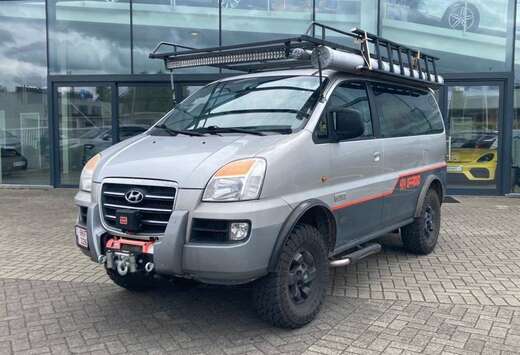 Hyundai H200 4x4 High + Low Lichte Vracht