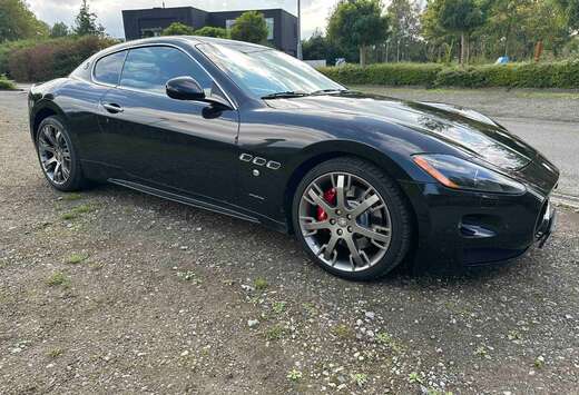 Maserati 4.7i V8 S Cambiocorsa Automatic