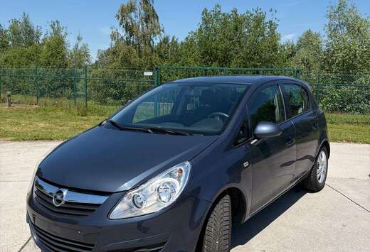 Opel 1.2i XE 16v Edition 2000