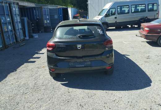 Dacia Sandero 1.0i SCe Essential