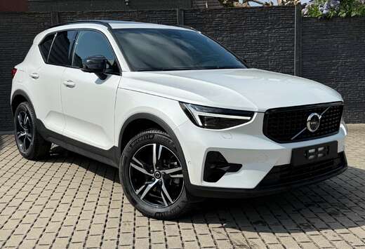 Volvo B3 MHEV Plus Dark Automaat \