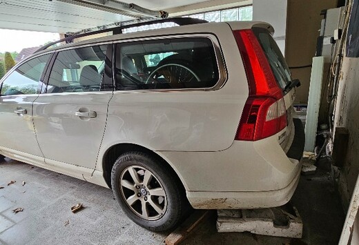 Volvo V70 T4 (180) AUT Kinetic