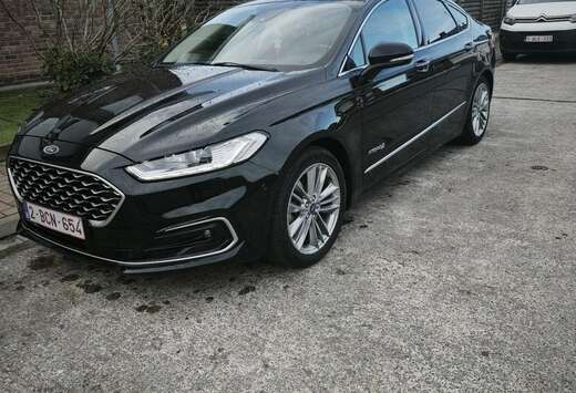 Ford 2.0 Hybrid Start-Stopp CVT Vignale