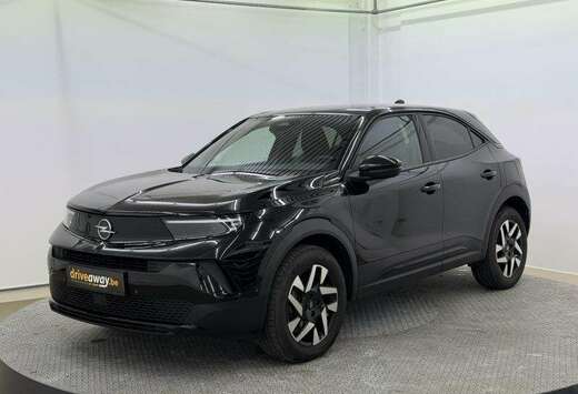 Opel 1.2 MT 136 PK met heel weinig kms