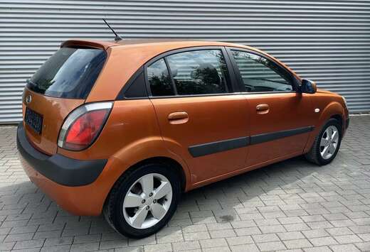 Kia Rio 1.6i Sport