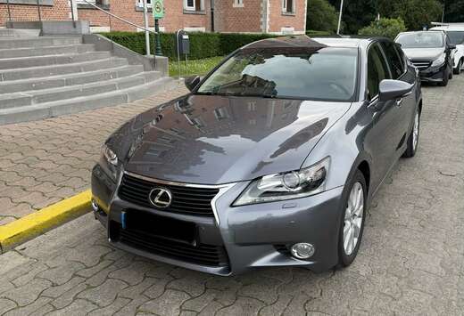 Lexus 2.5i V6 Privilege Line