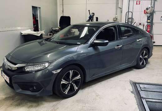 Honda Civic 1.5 i-VTEC Executive CVT