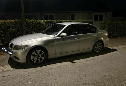 BMW 320i 2L