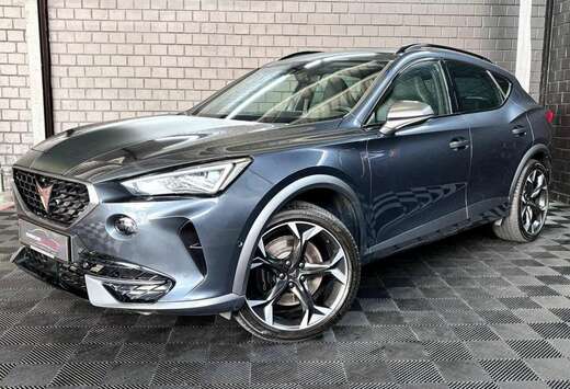 VZ 245CV eHybrid DSG6 \\CARBON EDITION\\ ** Attelage