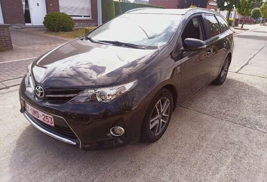 Toyota Auris SW 1.4 D-4D Comfort Alu