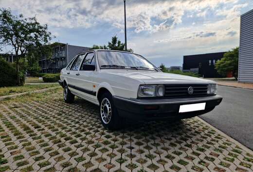Volkswagen Passat Santana - Prete à immatriculer