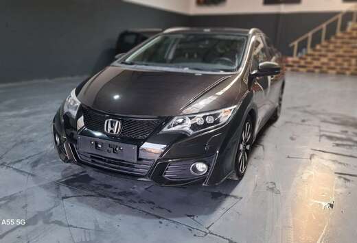 Honda Tourer 1.8i Lifestyle