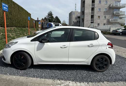 Peugeot 1.2i PureTech Like