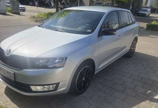 Skoda Rapid 1.4 TSI Spaceback Ambition DSG