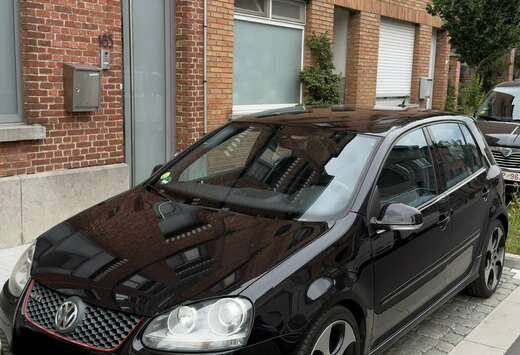 Volkswagen 2.0 Turbo 16v FSI DSG GERESERVEERD