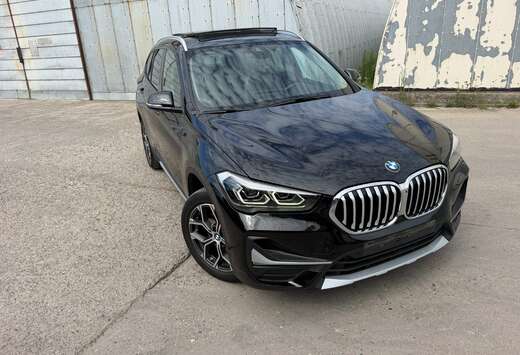 BMW X- LINE 1.5iA sDrive18