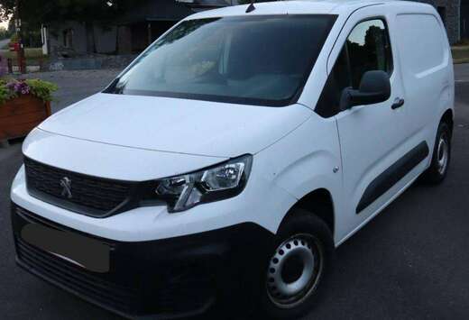 Peugeot 1.6 BlueHDi L1 STD Light Premium