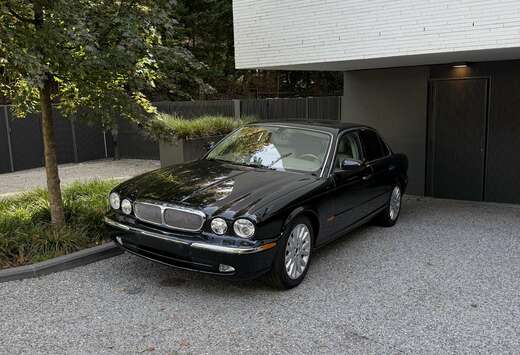 Jaguar 3.0 V6 A