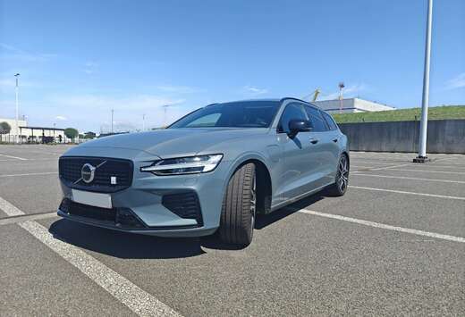 Volvo V60 2.0 T8 AWD PHEV Polestar Engineered