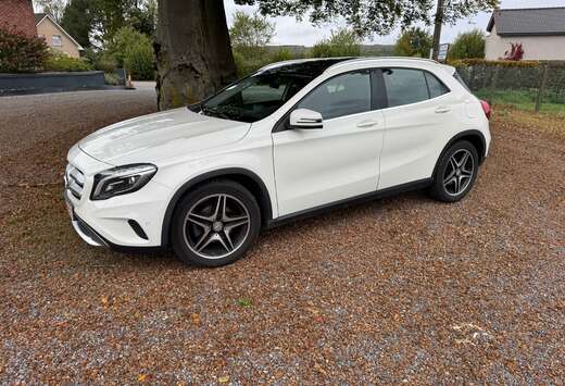 Mercedes-Benz GLA 180