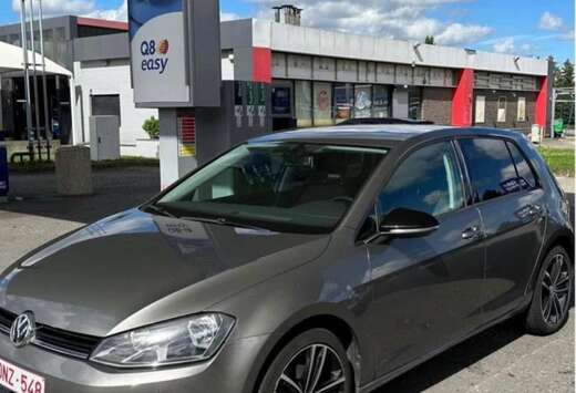 Volkswagen GOLF VII (7) 1.2 TSI ESSENCE/BENZINE
