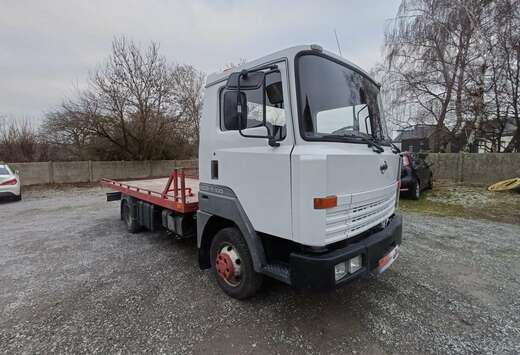 Nissan ECO T 100 dépanneuse