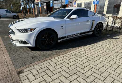 Ford Mustang 2.3 EcoBoost