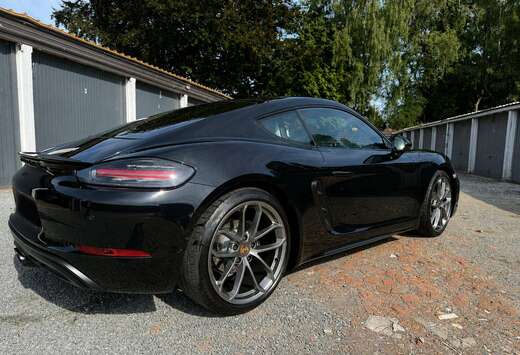 Porsche 718 Cayman 2.0 Turbo PDK