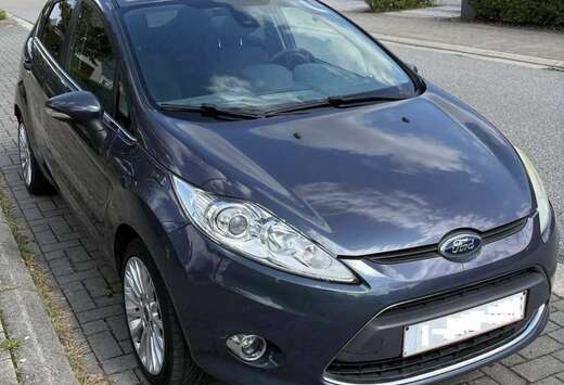 Ford 1.2 Car Play + Climatisation + Carnet Complet
