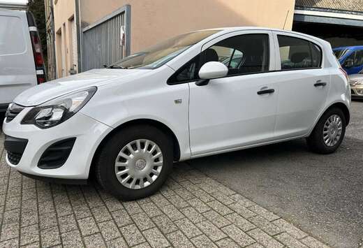 Opel Corsa 1.0i Essentia 12 mois de garantie