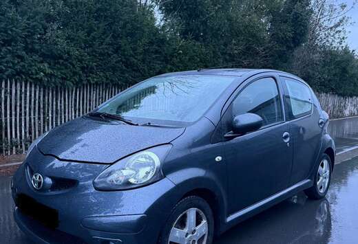 Toyota  Toyota Aygo 1.0 Essence  Boîte Automatique   ...