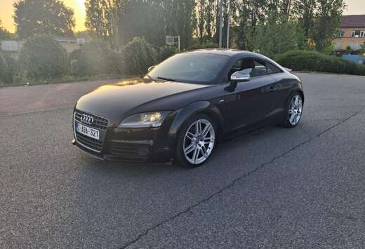 Audi TT Coupé 2.0 TFSI S line