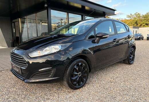 Ford Fiesta 1.0 EcoBoost Champions Edition Plus S/S * ...
