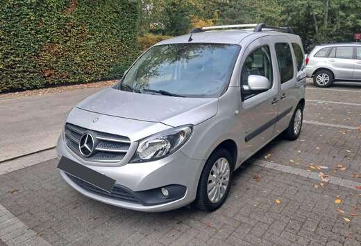 Mercedes-Benz 111 CDI Tourer BlueEFFICIENCY 2018 euro ...