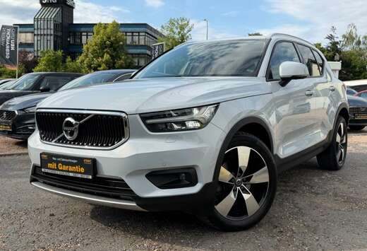 Volvo XC 40 XC40 Momentum Pro AWD