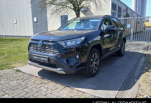 Toyota 2.5 Hybrid Dynamic PLUS