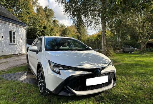 Toyota 1.8 Hybrid TREK Touring Sports MDS