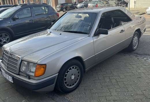Mercedes-Benz Sport 230ce