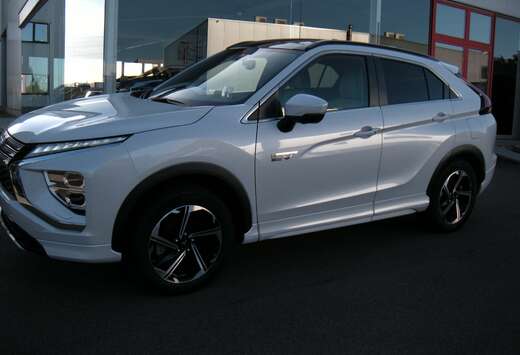 Mitsubishi 2.4 Phev Instyle 4WD Topversie