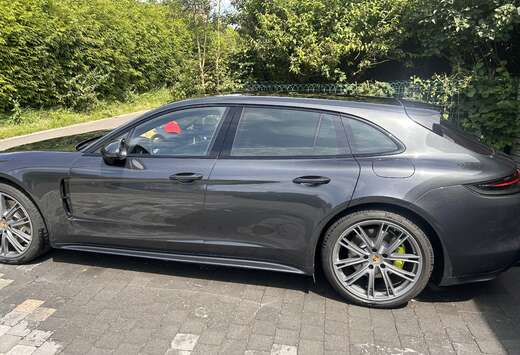 Porsche 4 e-Hybrid Sport Turismo 2.9 V6 Bi-T.PDK (340 ...