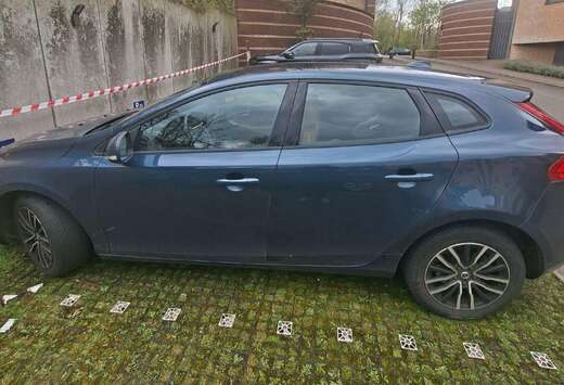 Volvo V40 2.0 T2 Sport Edition GPF (EU6d-TEMP)