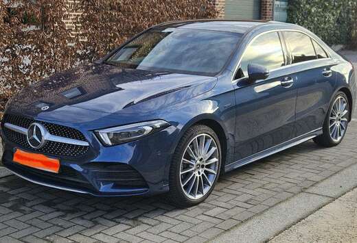 Mercedes-Benz A 250 e 8G-DCT AMG Line