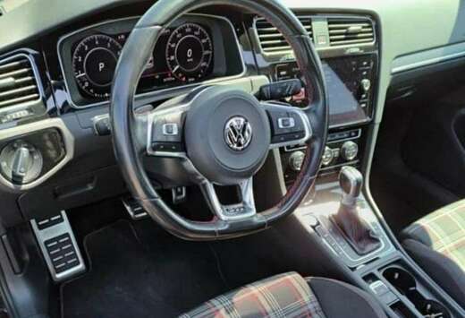 Volkswagen 2.0 TSI Performance DSG