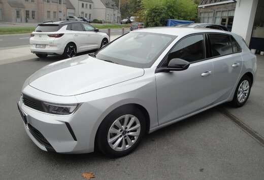 Opel Astra 1.2 Turbo Edition