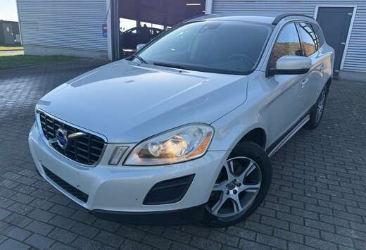 Volvo D3 2.0 5 Cilinder  Navi  Trekhaak  Cruise
