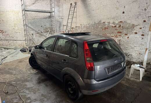 Ford 1.4i 16v Ambiente