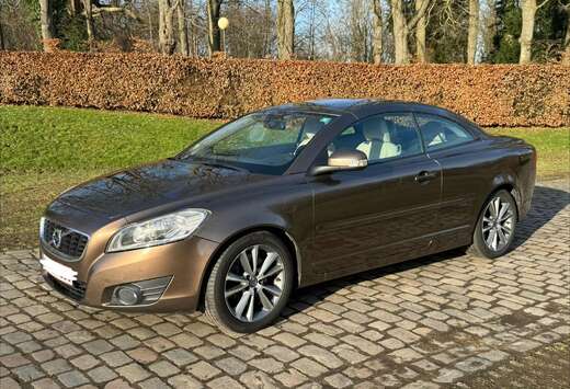 Volvo C70 Cabriolet 2.0 D3 Momentum
