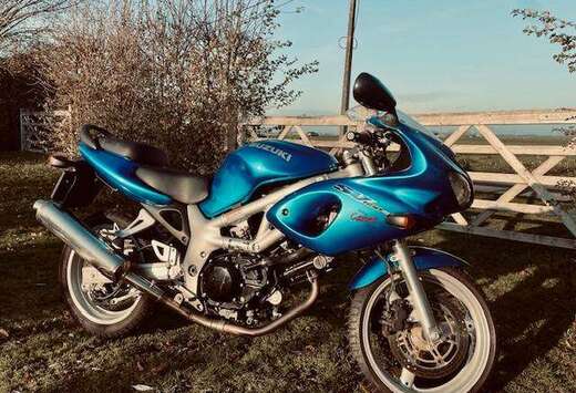 Suzuki S