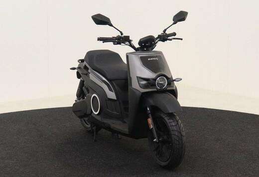 NEW / BTW-VAT-TVA / Incl. BATTERY