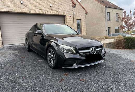 Mercedes-Benz AMG Line